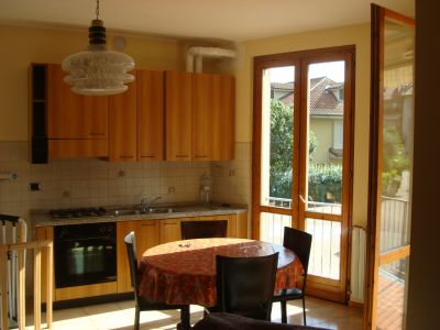 Ampio bilocale oreno (vimercate)