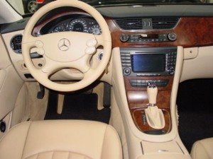 AGGIORNAMENTI NAVIGATORI AUDI-BMW-MERCEDES-CHRYSLER-WV-JAGUAR-E TANTISSIME ALTRE ENTRA !!