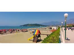 Fronte mare privato affitta da Ottobre a Giugno