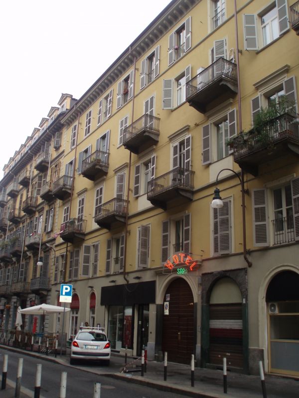 Via Galliari Rif.: 06/14