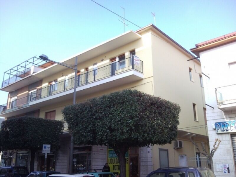 Appartamento su corso principale