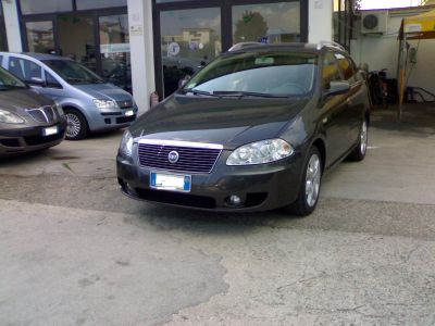 Fiat Croma  1.9  multijet 16v 150cv  Automatik  Emotion