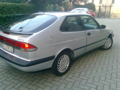 Saab 900 copue