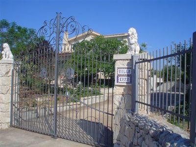 Vacanze in Sicilia in VILLINO ENZA 6 posti letto