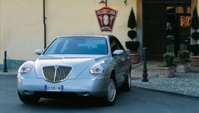 Autonoleggio con conducente. Servizio 'taxi'