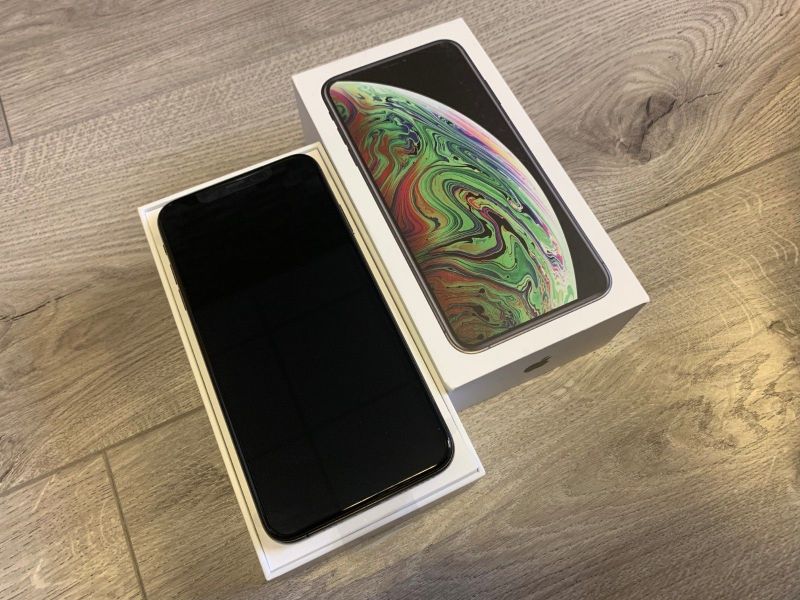 Apple iPhone XS 64GB prezzo 400 EUR  ,iPhone XS Max 64GB prezzo 430 EUR ,iPhone X 64GB prezzo 300EUR