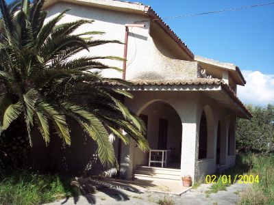 Villa a 100 metri dal mare