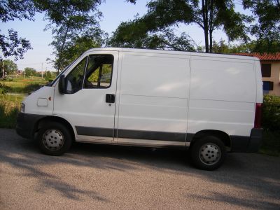 autista patente b con furgone  cerco lavoro