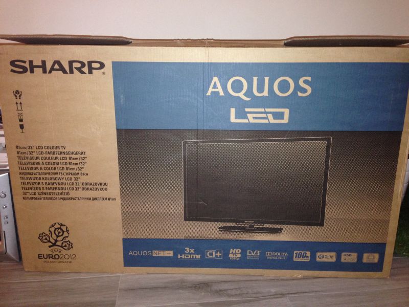 TV SHARP ACQUOS 32 pollici