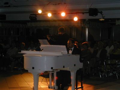 ACCORDATORE DI PIANOFORTI.