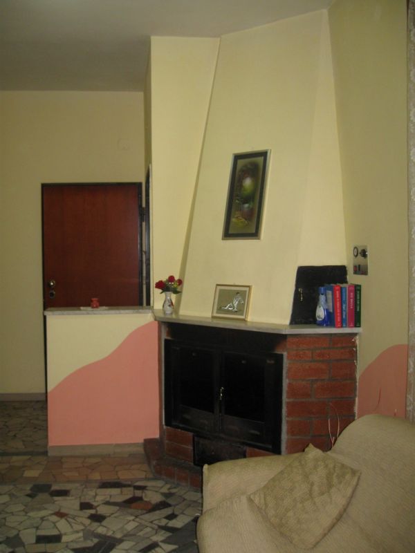 Via casermette(affiancocaserma)-3vani arredatoE400