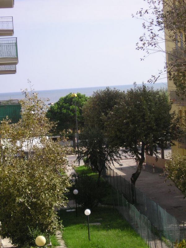 Lido Adriano, riviera romagnola, appartamento a 100 metri dal mare