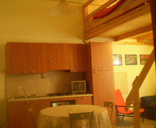 MONOLOCALE CON SOPPALCO