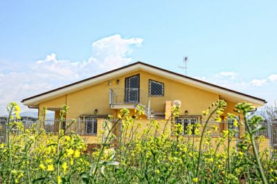 case vacanze a pochi km da rainbow magicland il nuovo parco di Roma