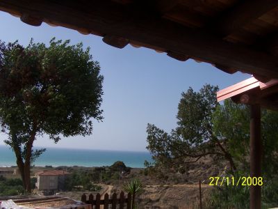 casa/villa con appartamento indipendente con vista sul mare