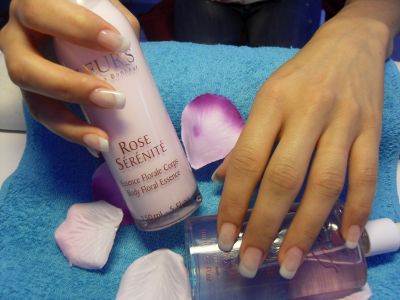 NAILS BOLOGNA