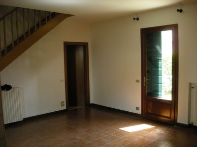 AFFITTASI VILLETTA PER STUDENTI O STUDENTESSE