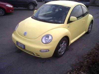vendo vw new beeatle 1.9 tdi