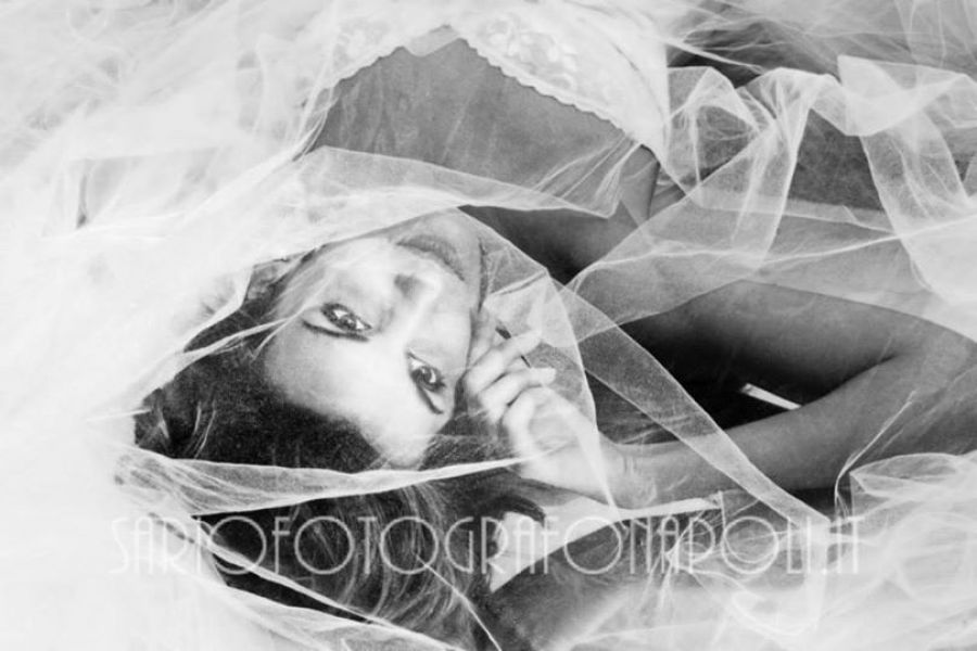 Bravo fotografo economico per matrimoni con prezzi competitivi.