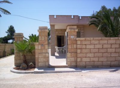 Villa indipendente a 700mt dal mare