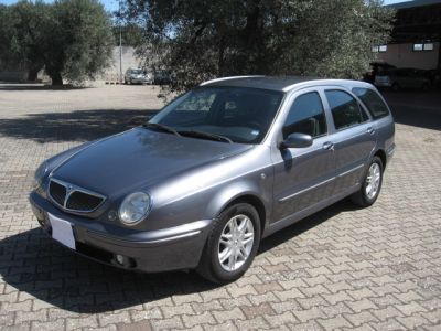 LANCIA LYBRA SW. 1.9 JTD LX �2200 anno 2004