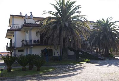 Cedesi Villa padronale