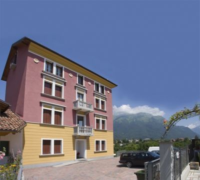 Villa Laura: Un'Oasi nel Cuore di Belluno