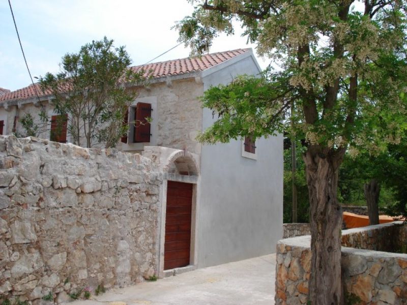 Vecchia casa-castello dal 18 secolo, villa in vendita! 