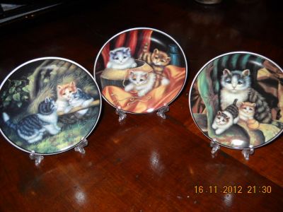 Piattini Art Gallery Design Fine Porcelain