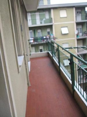 Sampierdarena (Fanti ) Vicinanze   Ospedale  135000 euro 