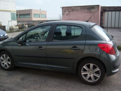 PEUGEOT 207 1.6HDI 5PORTE VERDE METT.