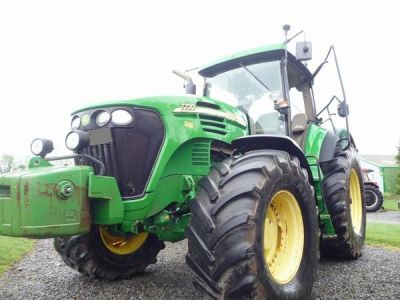 John Deere 7720 140-199CV.