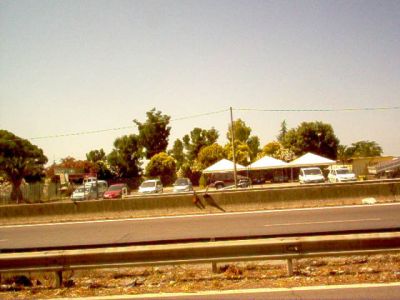 55 mq locale + piazzale mq 620 fronte strada