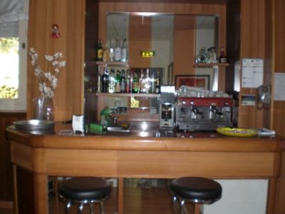 ALBERGO CON SALA  RISTORANTE E  BAR A SALSOMAGGIORE TERME
