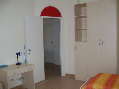 disponibile posto letto in ampia doppia a ragazza