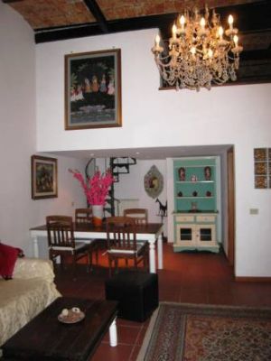 ROMA-APPARTAMENTI PER 2 E 3 PERSONE VICINO UNIVERSITA'