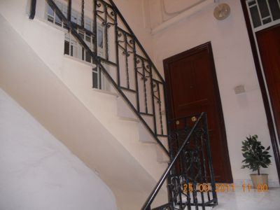 ZONA VIA DANTE ALTA BIVANI E MEZZO SEMI ARREDATO 1� PIANO