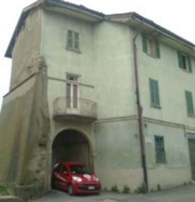 RUSTICO CON 11 UNITA' ABITATIVE !!!