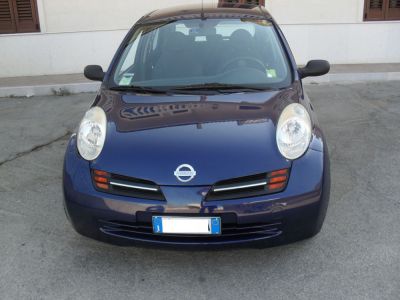 vendesi bellissima sissan micra come nuova
