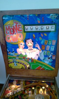 Flipper  meccanico  anni 70  modello montecarlo