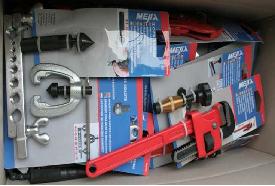 Vendesi stock ferramenta per idraulica