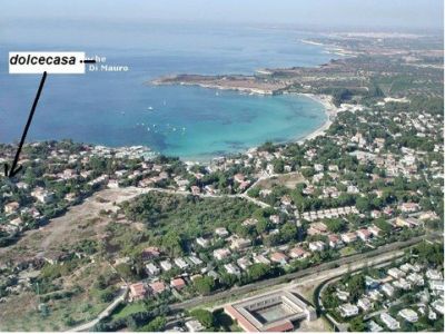 VILLETTA A FONTANE BIANCHE