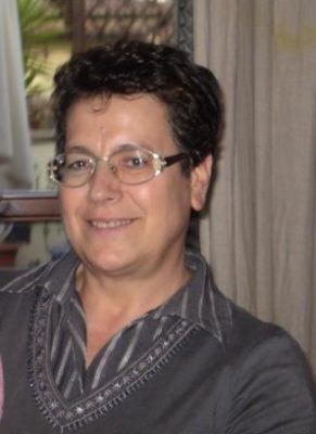 Baby sitter e aiuto domestico offresi