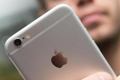 Vendo Stock iPhone 6S 400 Euro, iPhone 6S Plus 450�, S6 300 Euros 