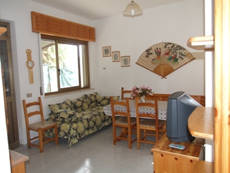 CALABRIA,costa ionica,appartamento al mare fittasi