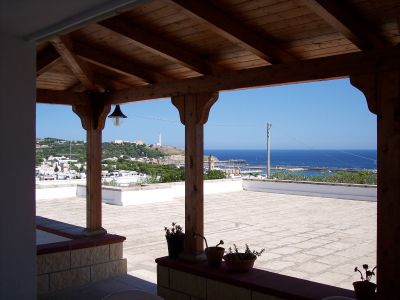 S.MARIA DI LEUCA, ESTREMA PUNTA D�ITALIA AFFITTASI PERIODO ESTIVO  