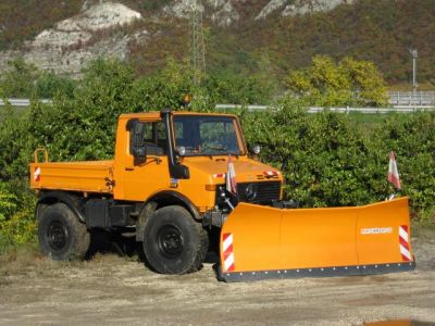 AUTOCARRO MERCEDES-BENZ UNIMOG U1400 TURBO 4x4