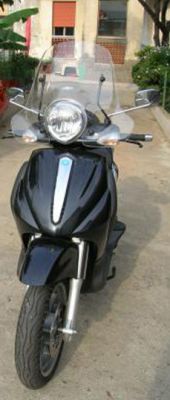 Beverly 500 Nero Antracite +Parabrezza e Bauletto Originale Piaggio