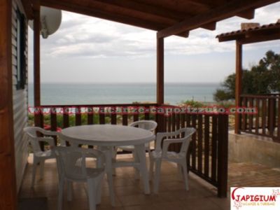 VACANZE LOW COST CALABRIA- BUNGALOW SUL MARE