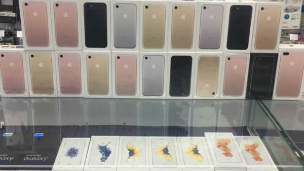 Apple iPhone 7 e iPhone 7 Plus 256/128/32GB 400 Euro Italia e Europa Garanzia